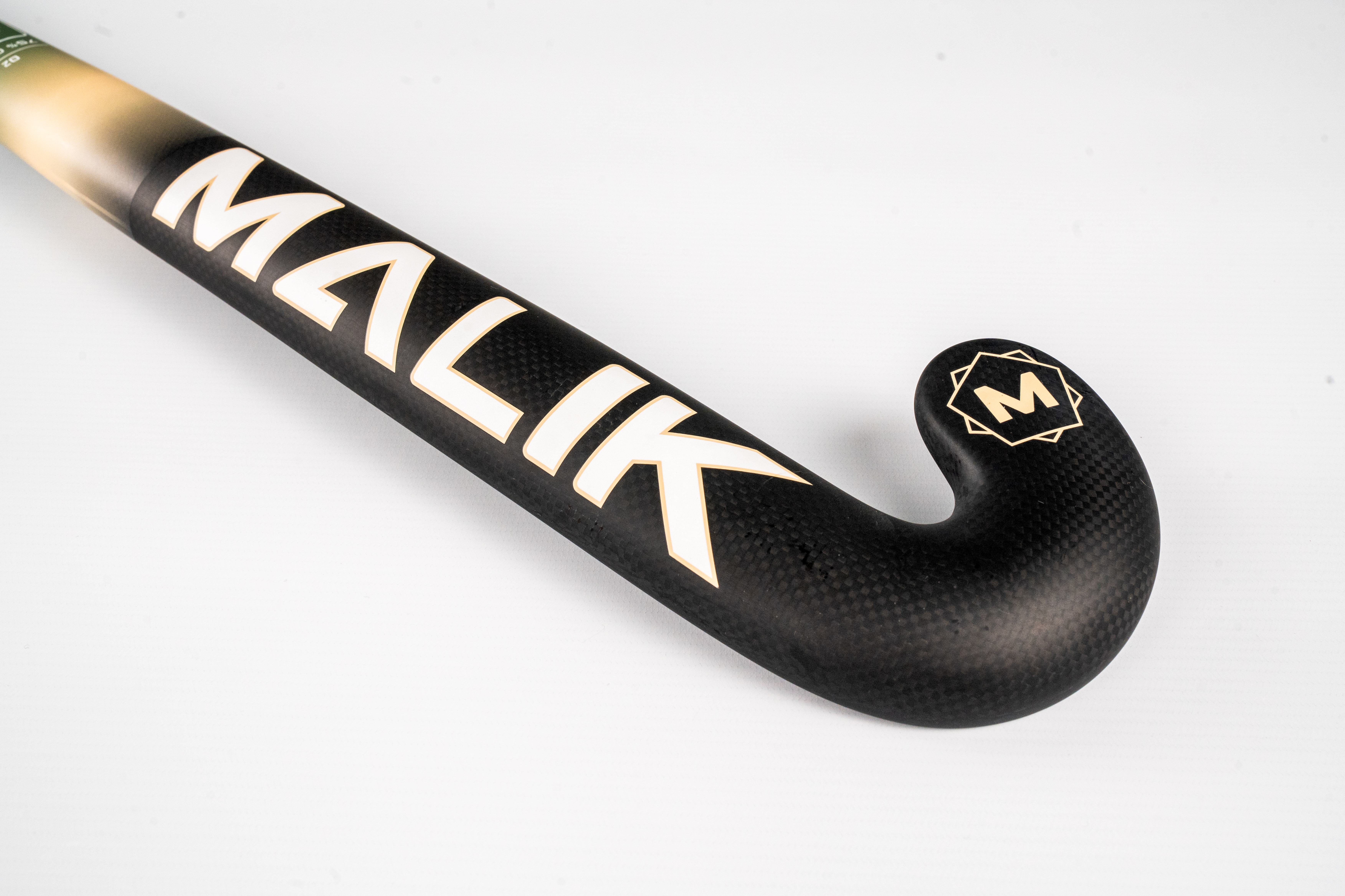 MALIK - XB2 Composite Outdoor [2025]