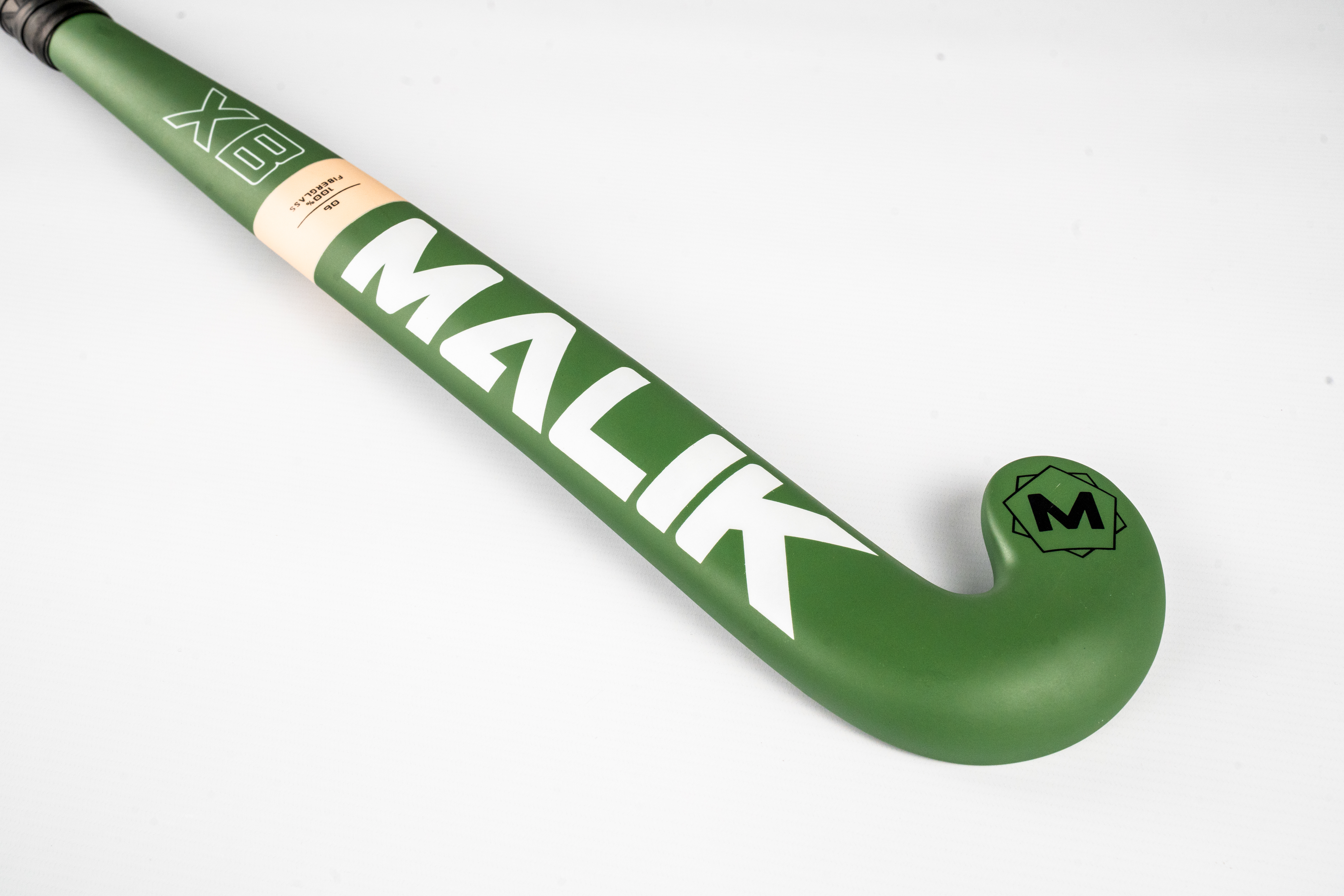 MALIK - XB6 Composite Outdoor [2025]