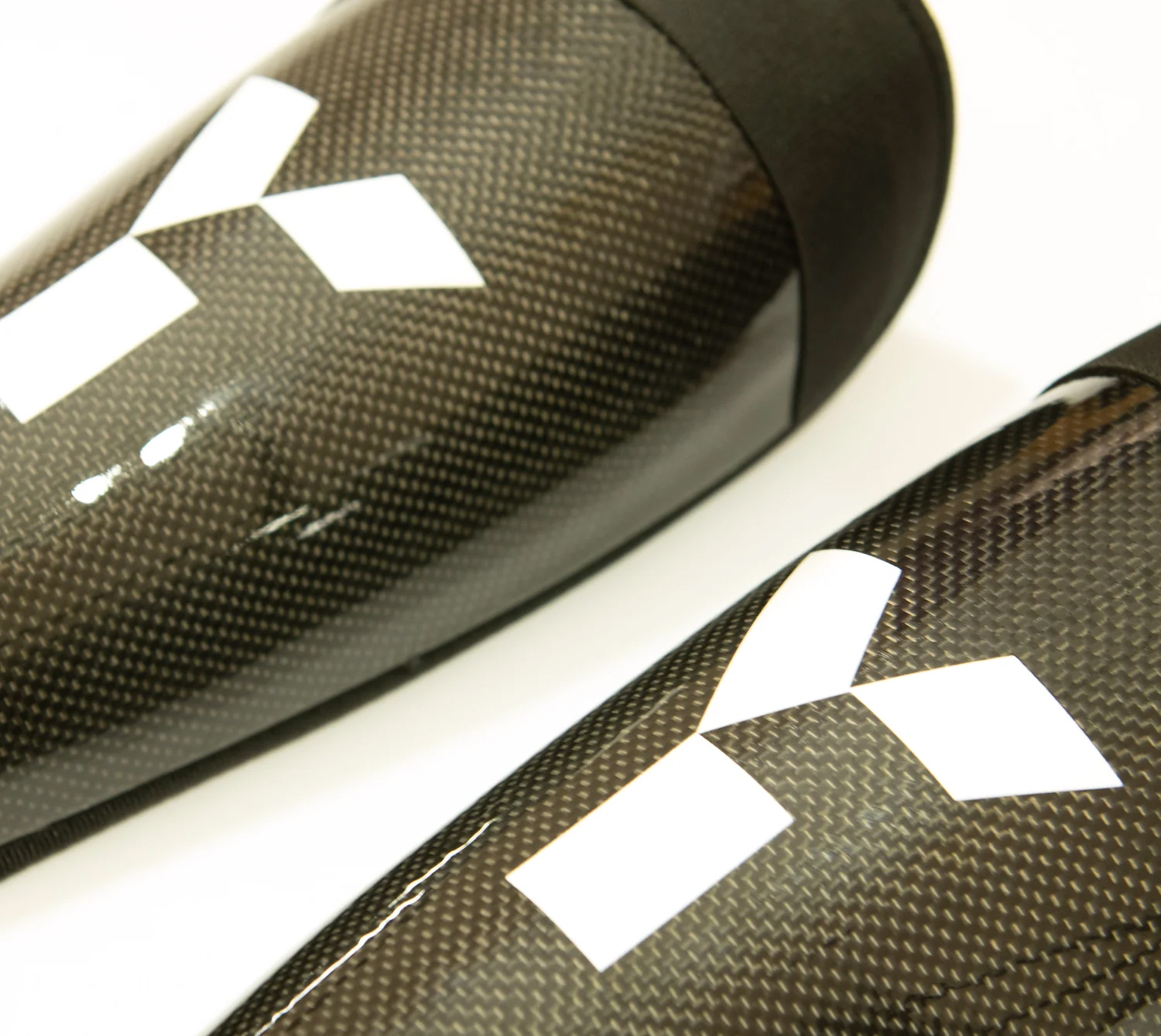 Y1 - C1 Carbon Shin Pads